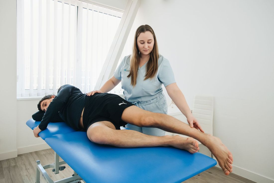 A LIVE4WELL AI body screening in progress